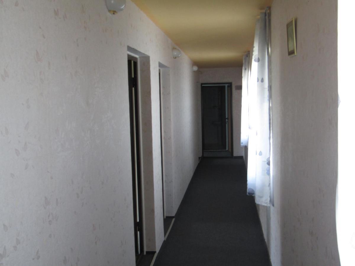 Hostel Papagal ヴァルナ エクステリア 写真