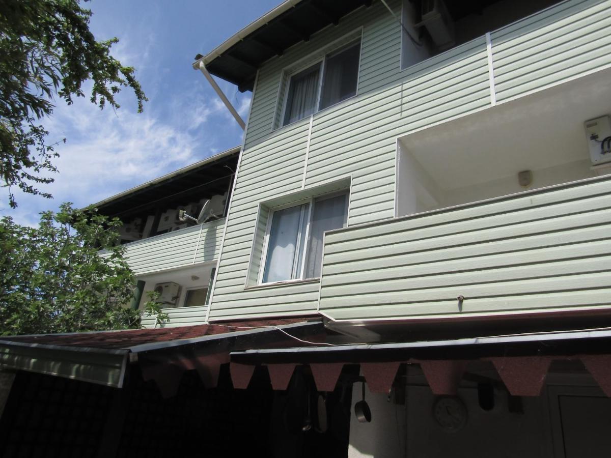 Hostel Papagal ヴァルナ エクステリア 写真