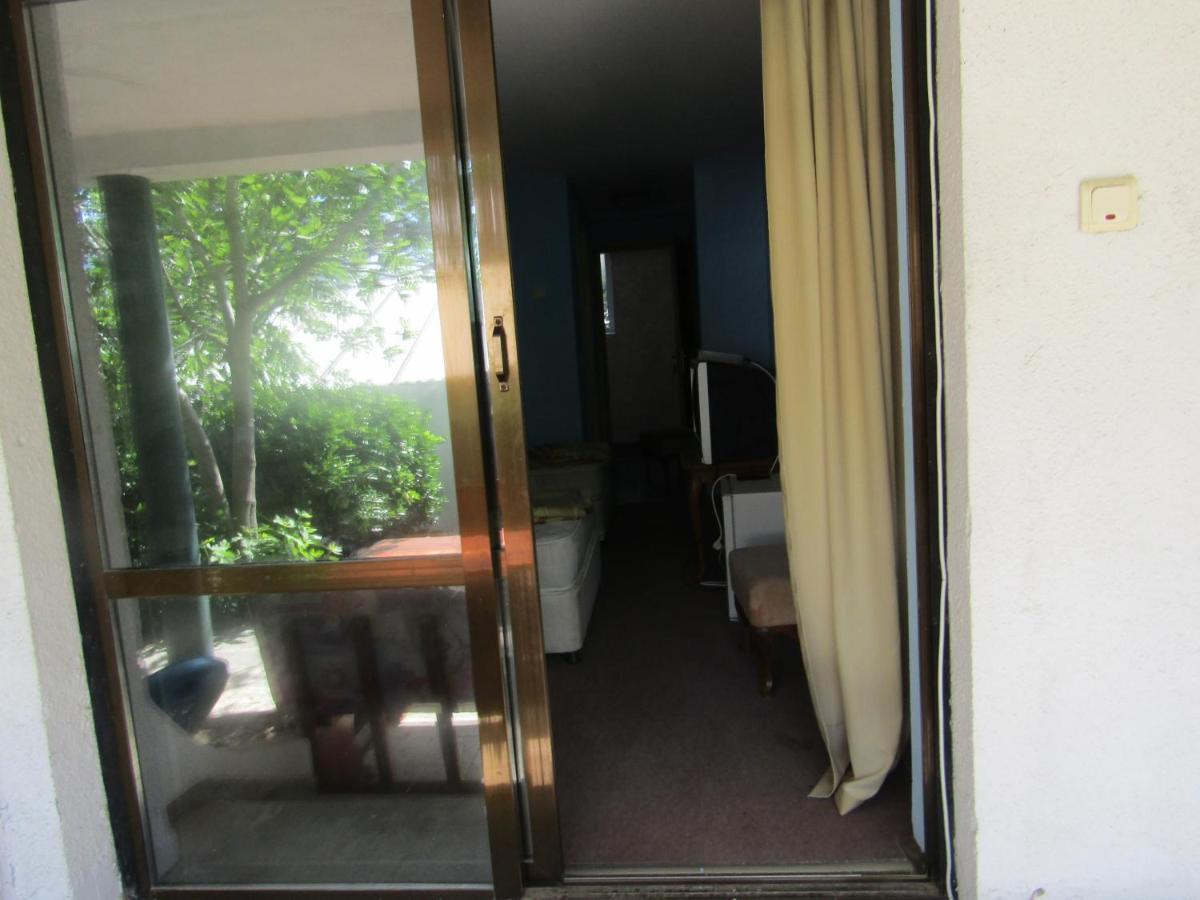Hostel Papagal ヴァルナ エクステリア 写真